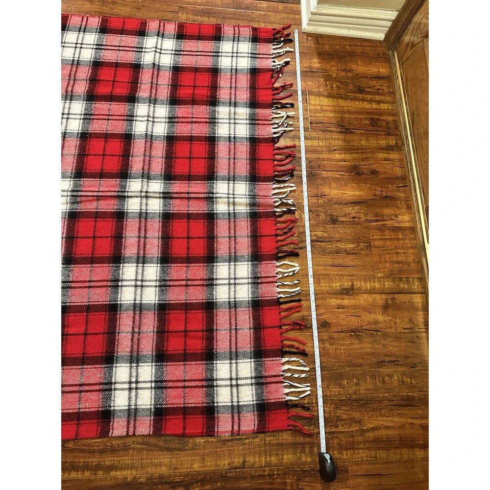Vintage 62x52” Faribo Plaid Fluff-Loomed Faribault, MN Made in USA Wool Blanket